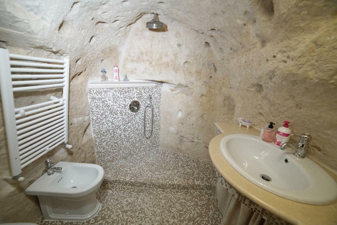 Angolo Fiorito Villa Matera Exterior foto